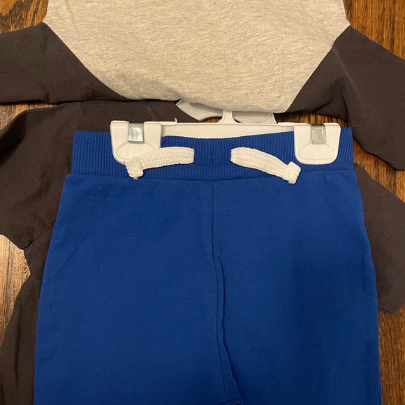 Kenneth Cole 2T clothing set - Picture 2 of 5